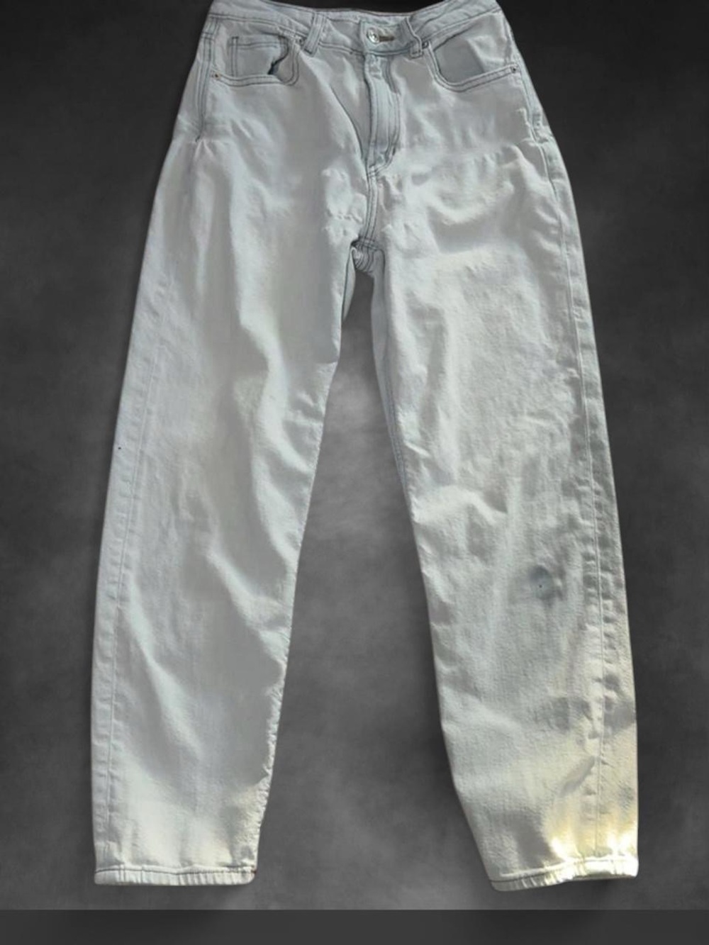 American Eagle Outfitters Light Gray Relaxed Boyfriend Jeans